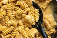 Creamy Chicken Bacon Ranch Pasta Recipe for Weeknight Dinners