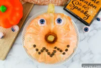 Spooky Jack-O’-Lantern Bundt Cake Recipe for Halloween