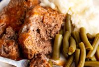 Classic Slow Cooker Meatloaf Recipe for Tender, Juicy Results