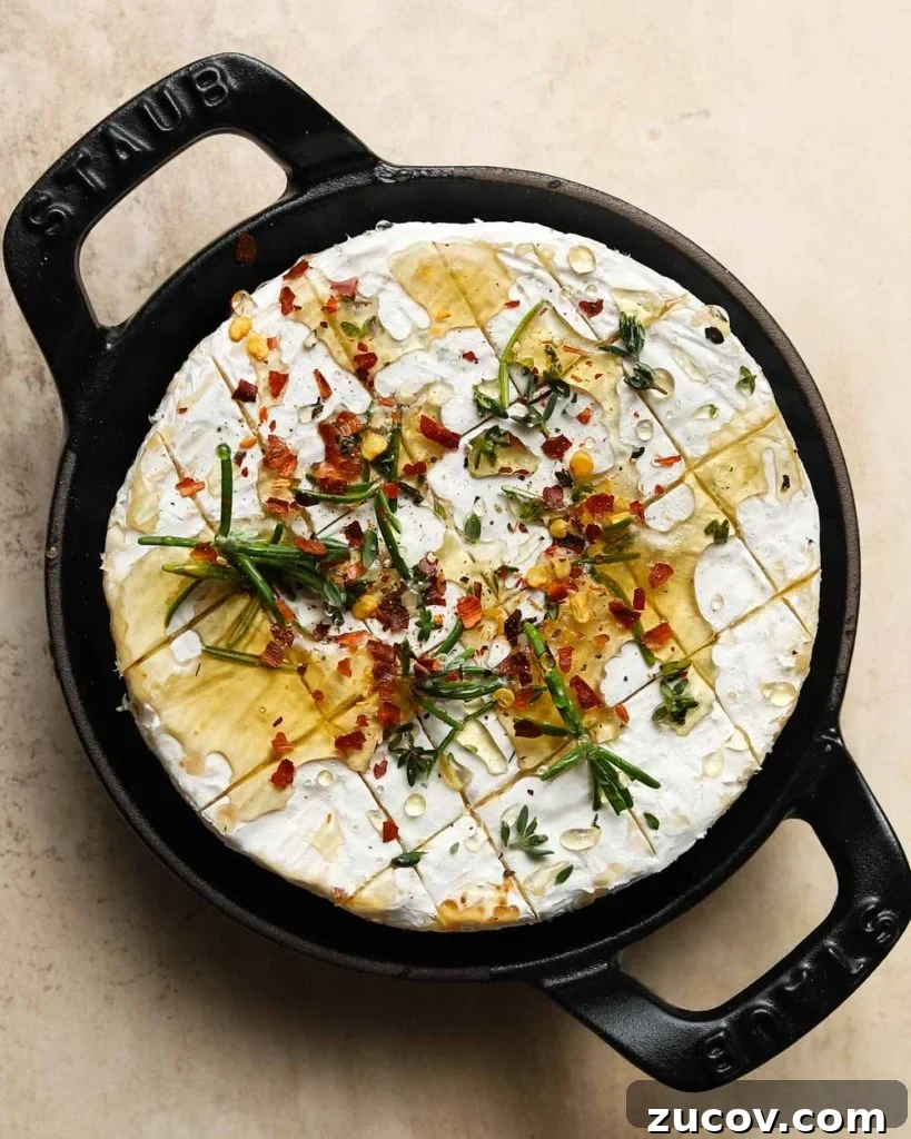 Baked Camembert with Honey & Chili Flakes Recipe 5 Baked Camembert with Honey and Chili Flakes