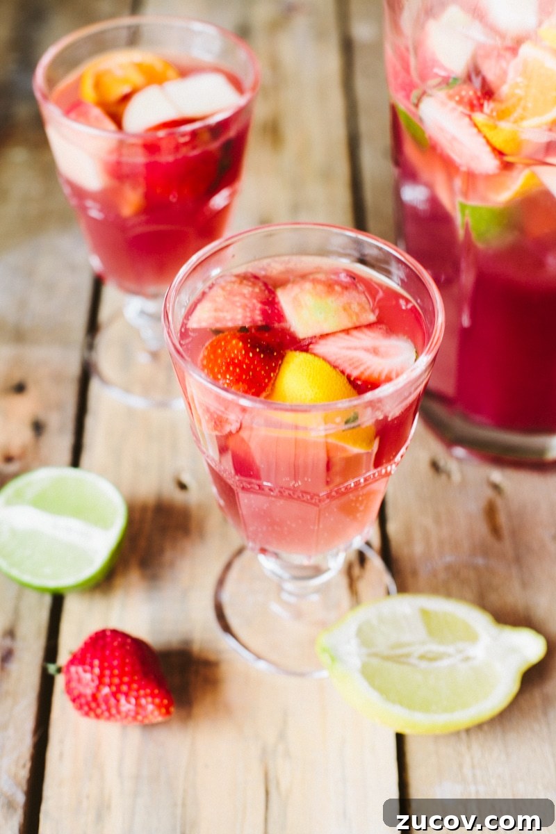 Non-Alcoholic Sangria: Refreshing Fruit Punch Recipe 4 Mock Sangria! A non-alcoholic fruit punch