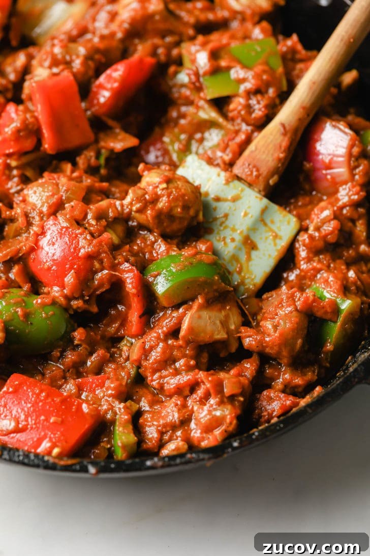 Authentic Chicken Jalfrezi Recipe: Spicy Tangy Curry at Home 10 Chopped bell peppers sauteed in with cooked boneless chicken