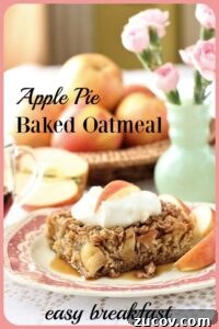 Apple Pie Baked Oatmeal Recipe for Fall Breakfast 3 square of apple pie baked oatmeal Pinterest banner