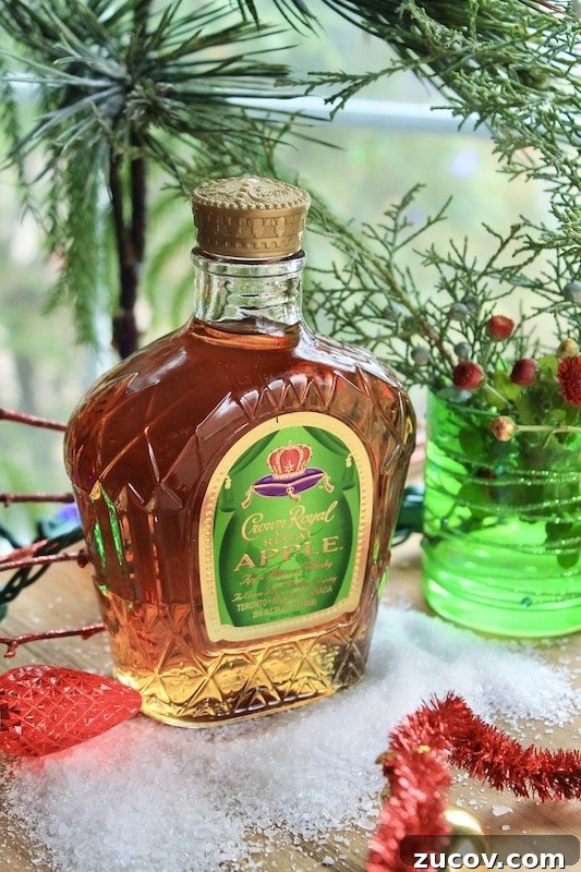 Christmas Grinch Cocktail: Apple Whiskey Moscow Mule Recipe 4 easy apple whiskey moscow mule cocktail for christmas