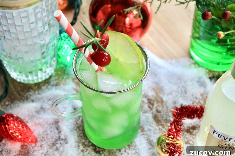 Christmas Grinch Cocktail: Apple Whiskey Moscow Mule Recipe 7 ginger beer apple whiskey christmas moscow mule drink