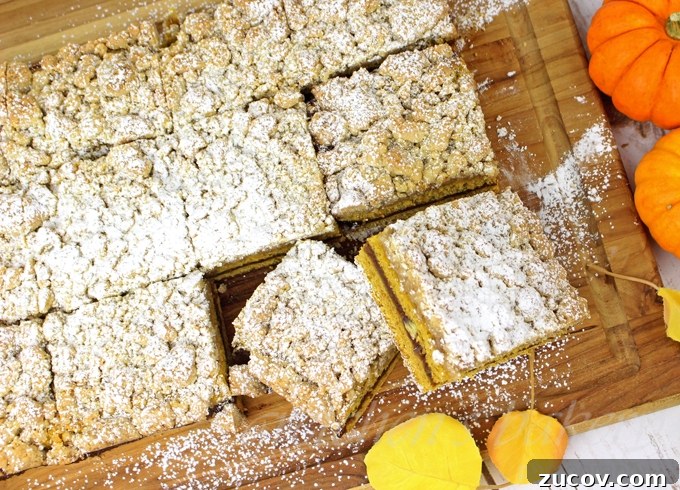 Pumpkin Coffee Cake Buns — Soft Spiced Morning Treats 4 Pumpkin Crumb Buns