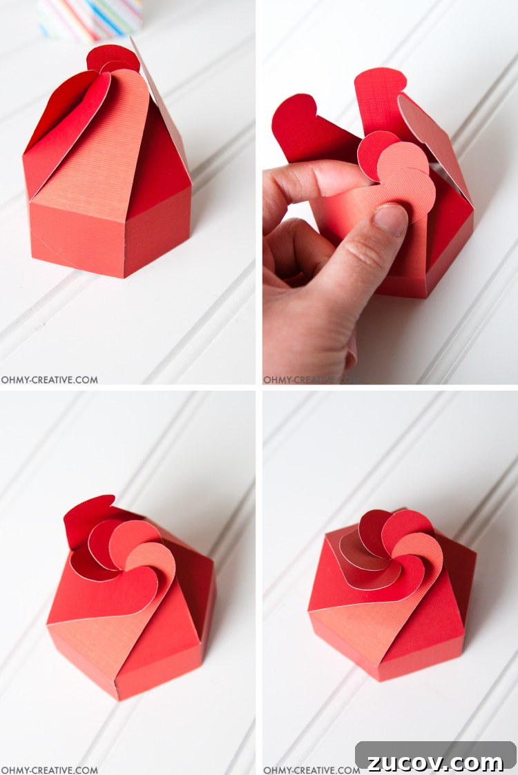 Printable DIY Cookie Gift Box Template — Instant Download Craft Kit 9 Need a last minute gift for neighbors or friends? These Christmas folded treat boxes are perfect for filling with your favorite cookies. The printable file is ready for you to make this DIY cookie box gift today! | OHMY-CREATIVE.COM