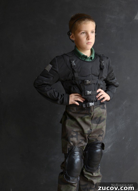 Spooky Halloween 2015: Memorable Costumes, Parties & Pics 6 Special Forces Commando | NoBiggie.net