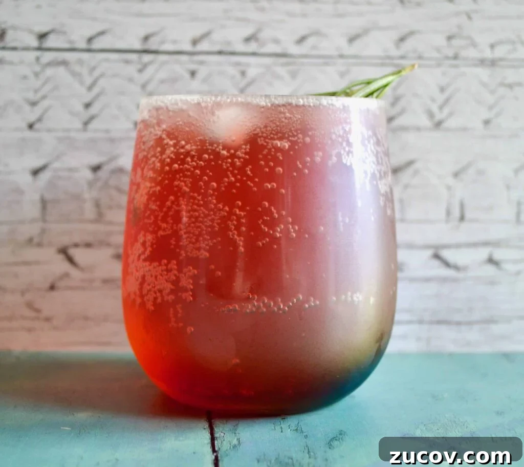 15 Refreshing Gluten- and Dairy-Free Summer Drinks 3 Cranberry Cider