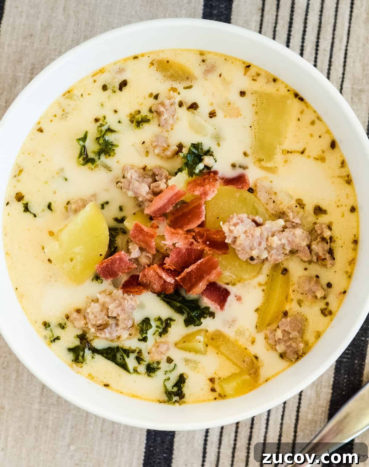 One-Pot Zuppa Toscana Recipe: Authentic Italian Sausage Soup 2 one pot zuppa toscana soup