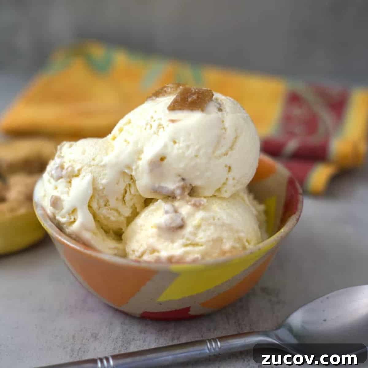 Keto Peach Ice Cream Recipe: Creamy Low-Carb Frozen Dessert 8 ginger ice cream