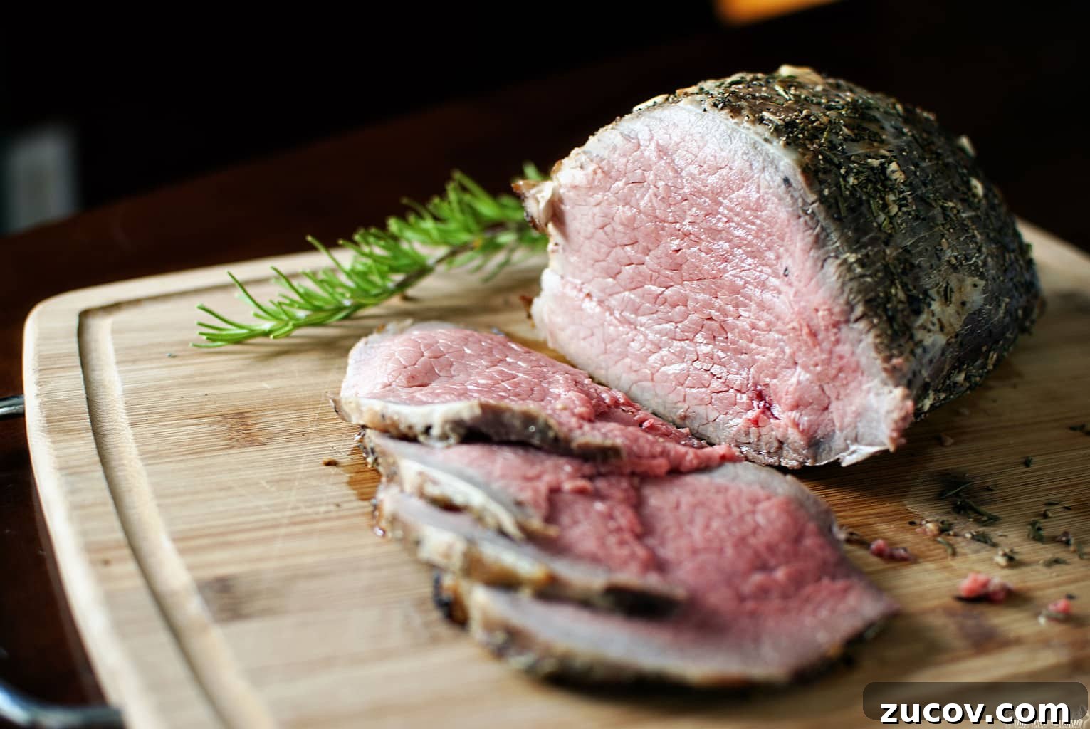 Grilling a Perfect Roast: Tips for Juicy, Flavorful Results 5 Grill-roasted beef is a classic beef sirloin roast, cooked to perfection on a charcoal or gas grill. A bit healthier and so much more delicious than oven-roasted beef. \ PassTheSushi.com