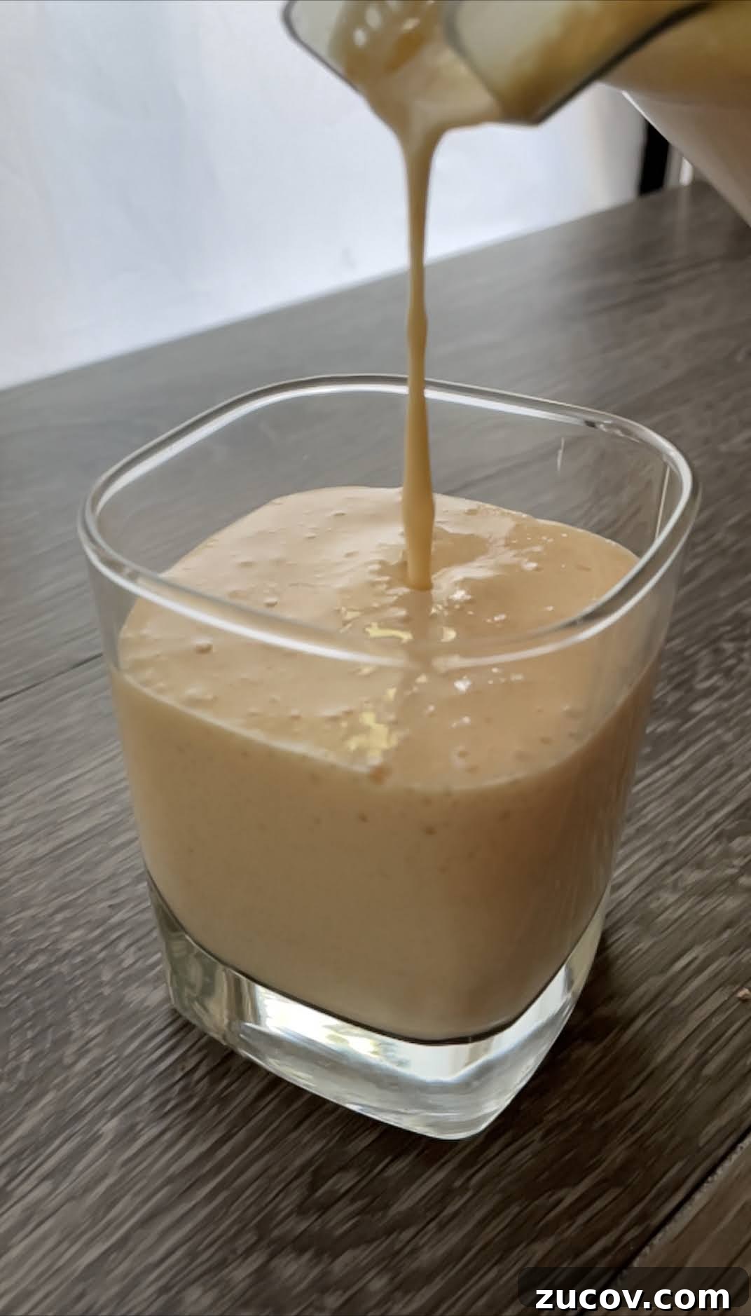 Banana, persimmon kefir smoothie! Banana, persimmon kefir smoothie!