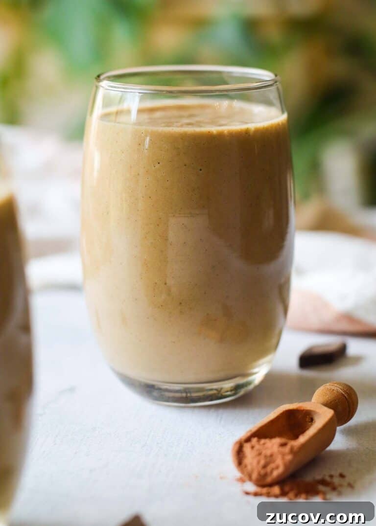 21 Protein Drinks for Muscle Gain and Daily Nutrition 3 zucchini chocolate smoothie