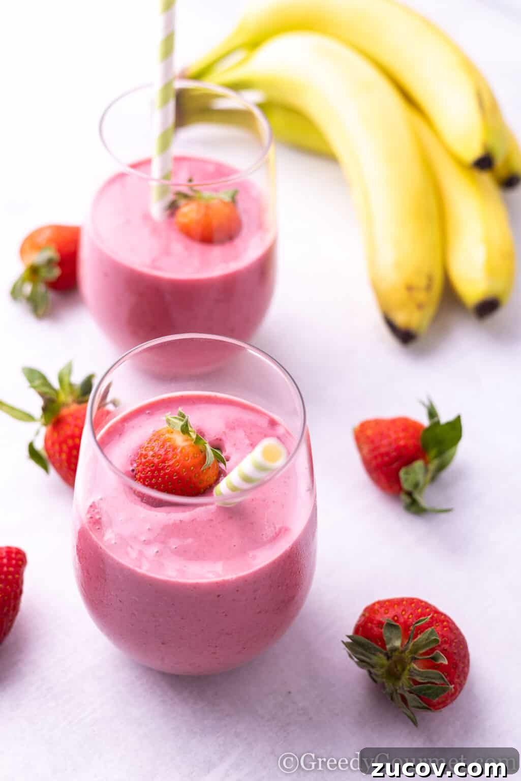 21 Protein Drinks for Muscle Gain and Daily Nutrition 21 strawberry blackberry banana smoothie