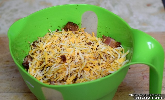 Bacon Chili Cheese Brats Recipe: Savory Grilled Sausage with Melted Cheese 5 Add the Chili
